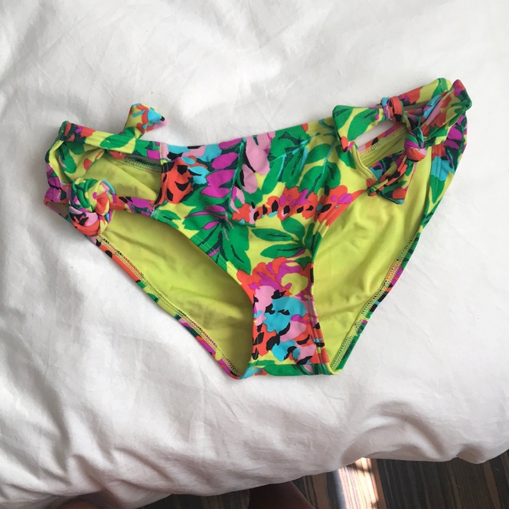 Aerie colorful swim bottoms